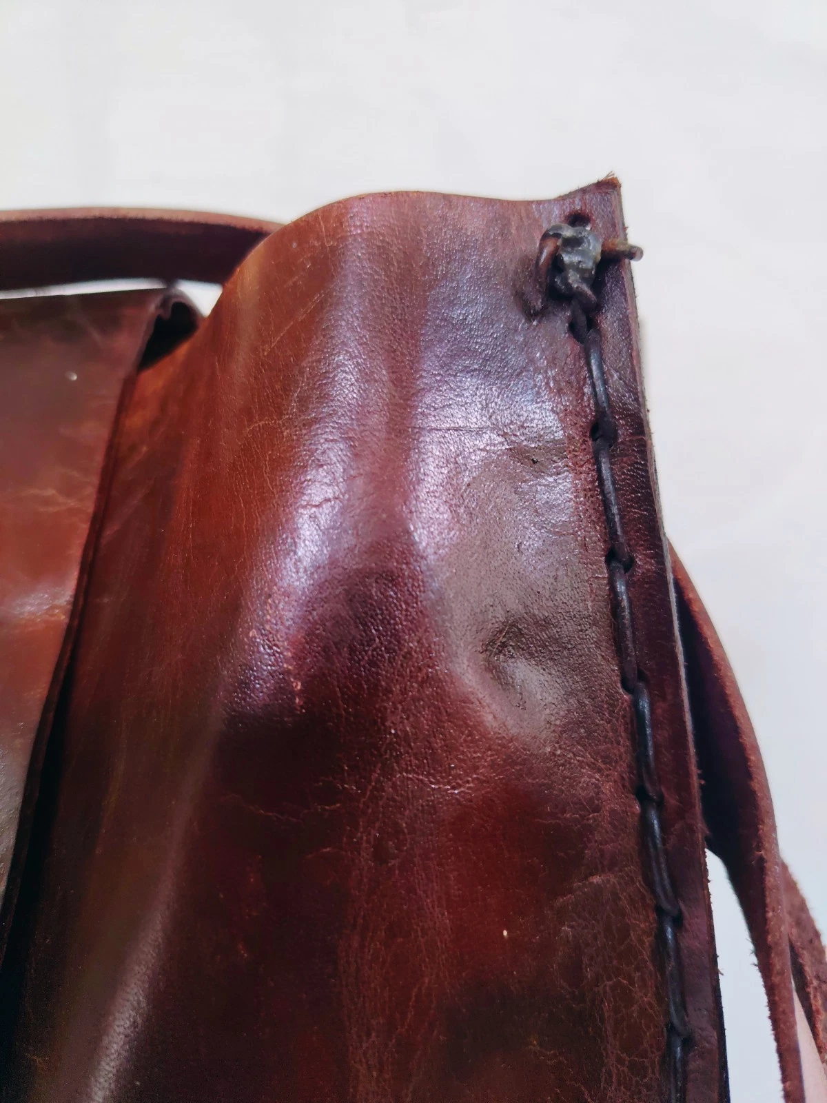 Braune Damen Schultertasche im Hobo Stil