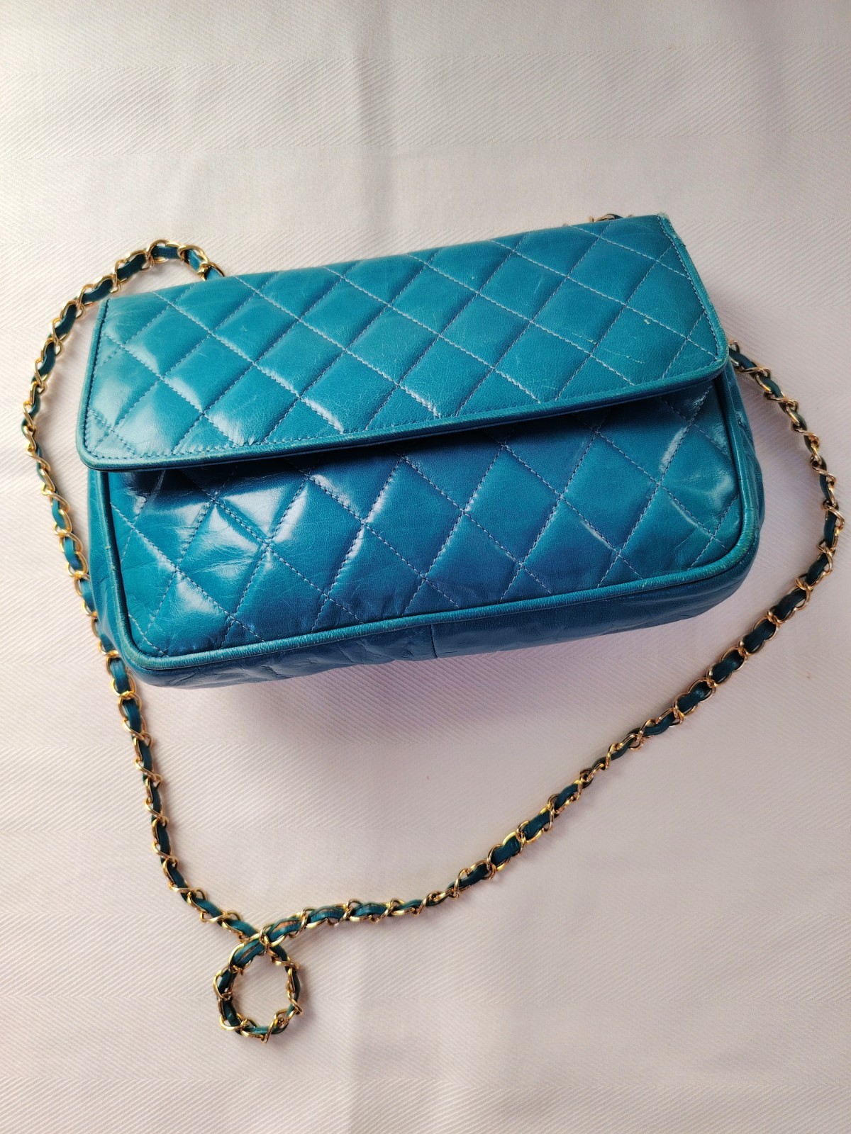 Bruno Magli Schultertasche aus petrolfarbenem Leder