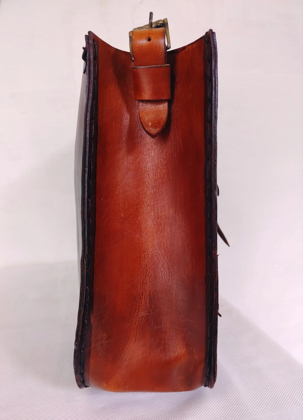 Damen Ledertasche im extra großen Format