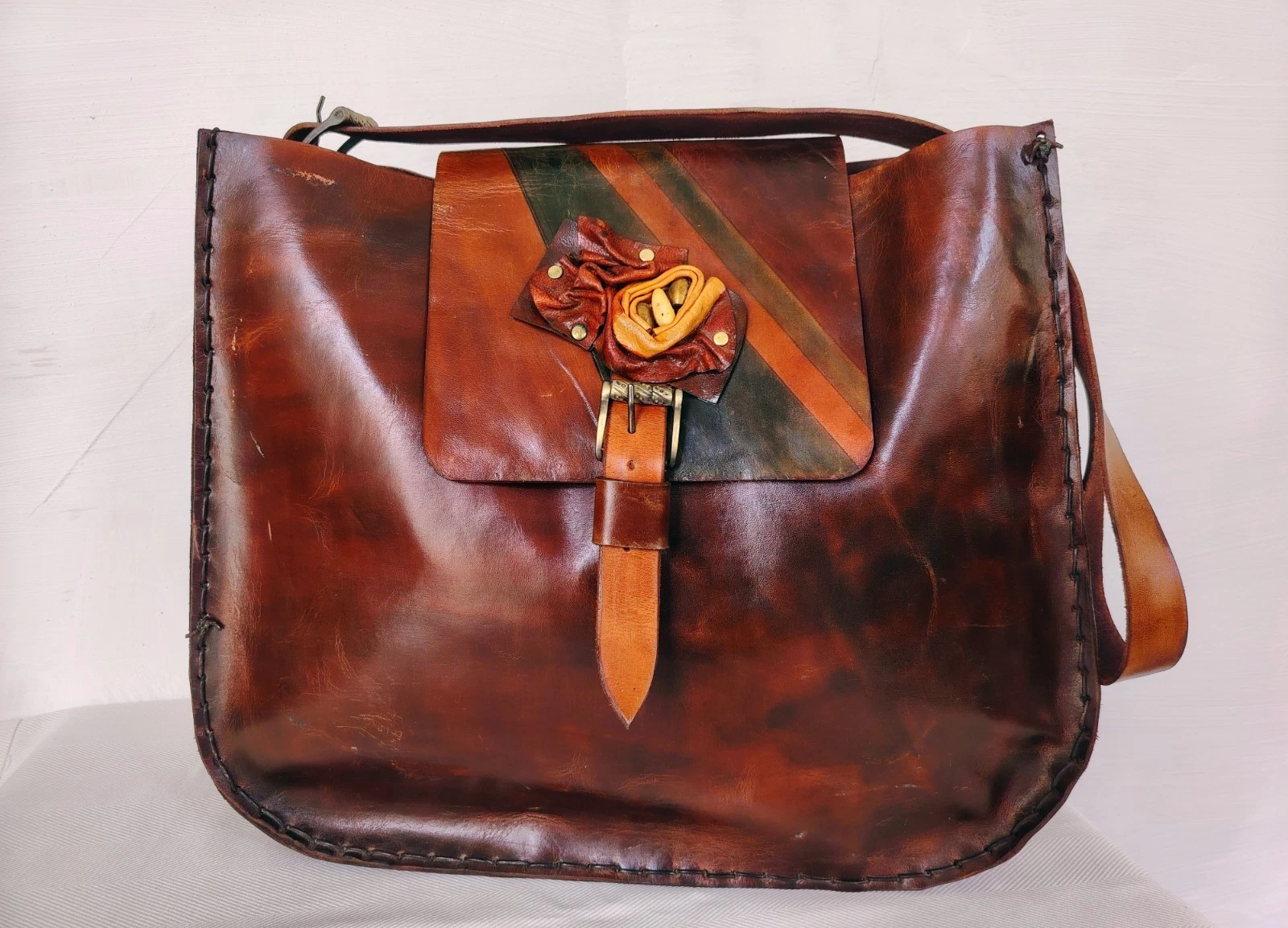 Extra große Vintage Ledertasche mit Schulterriemen