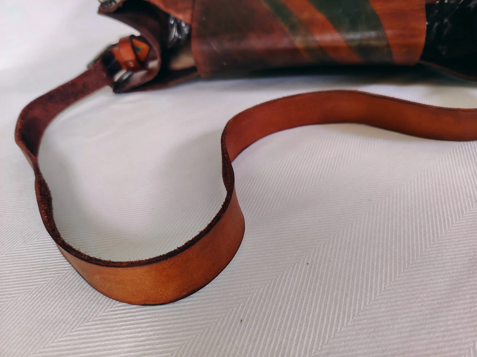 Große braune Ledertasche für Damen