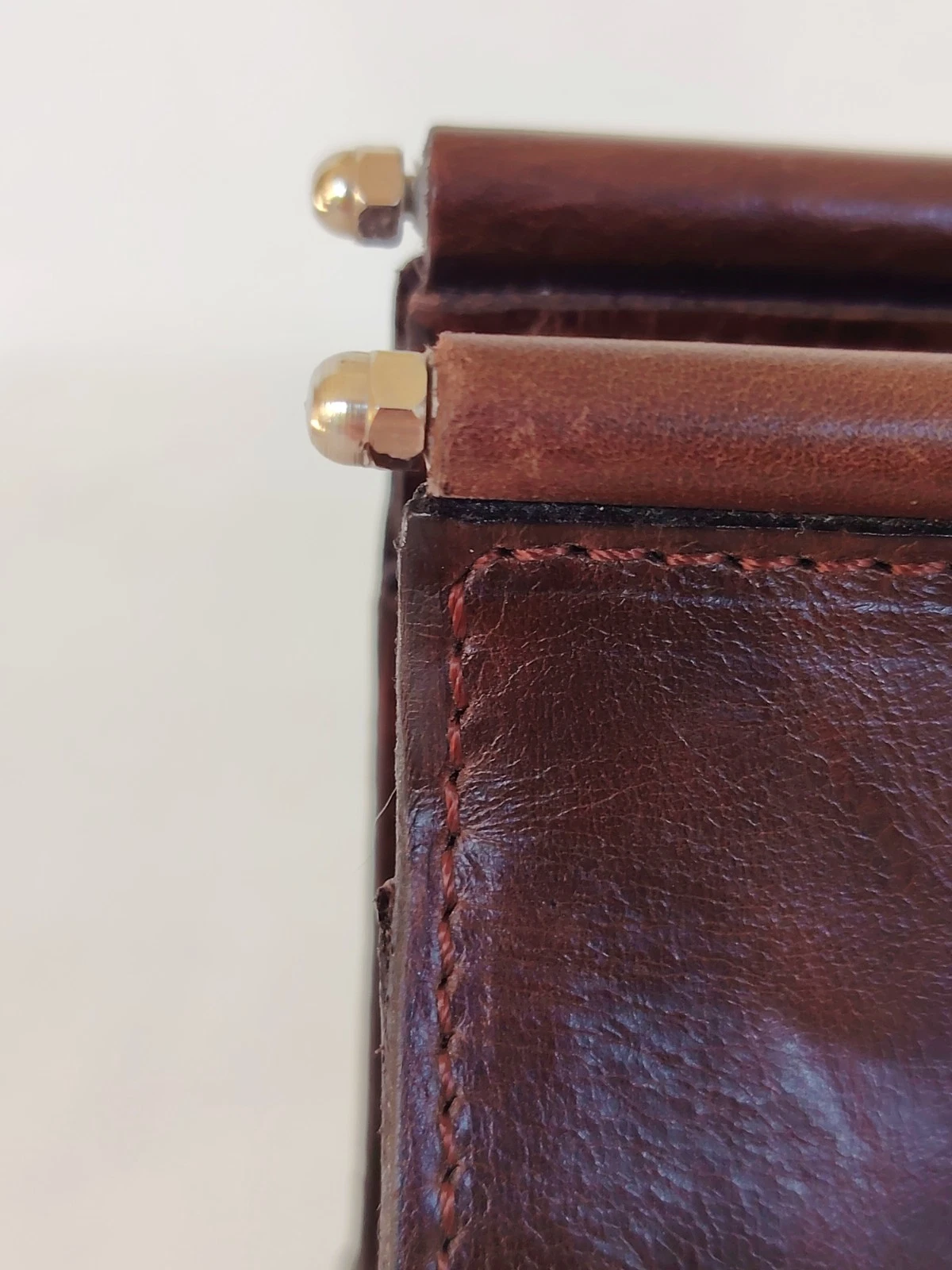 Vintage Icci Handtasche mit braunem Ledergurt