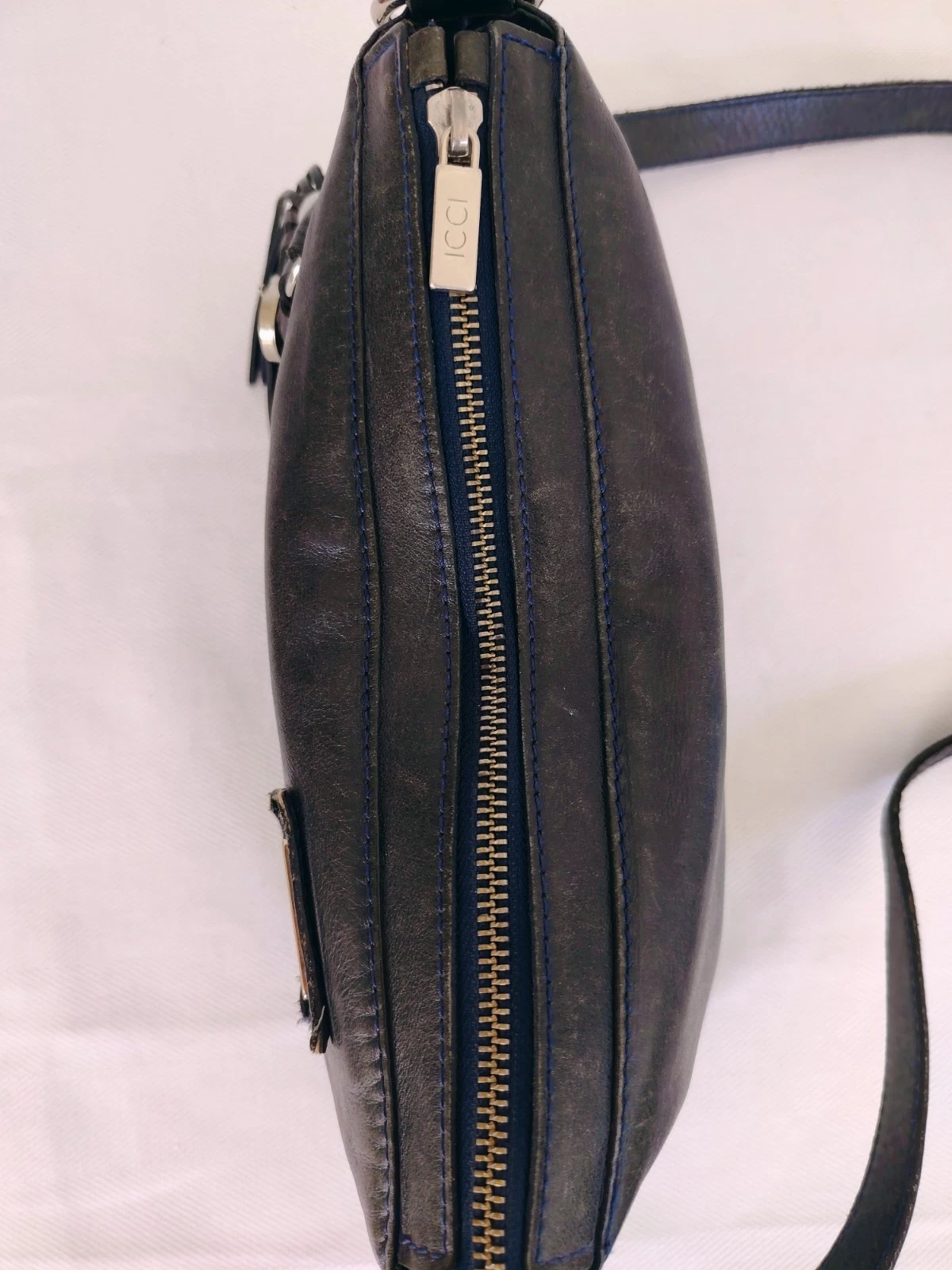Icci Vintage Ledertasche mit schwarzem Polyesterfutter