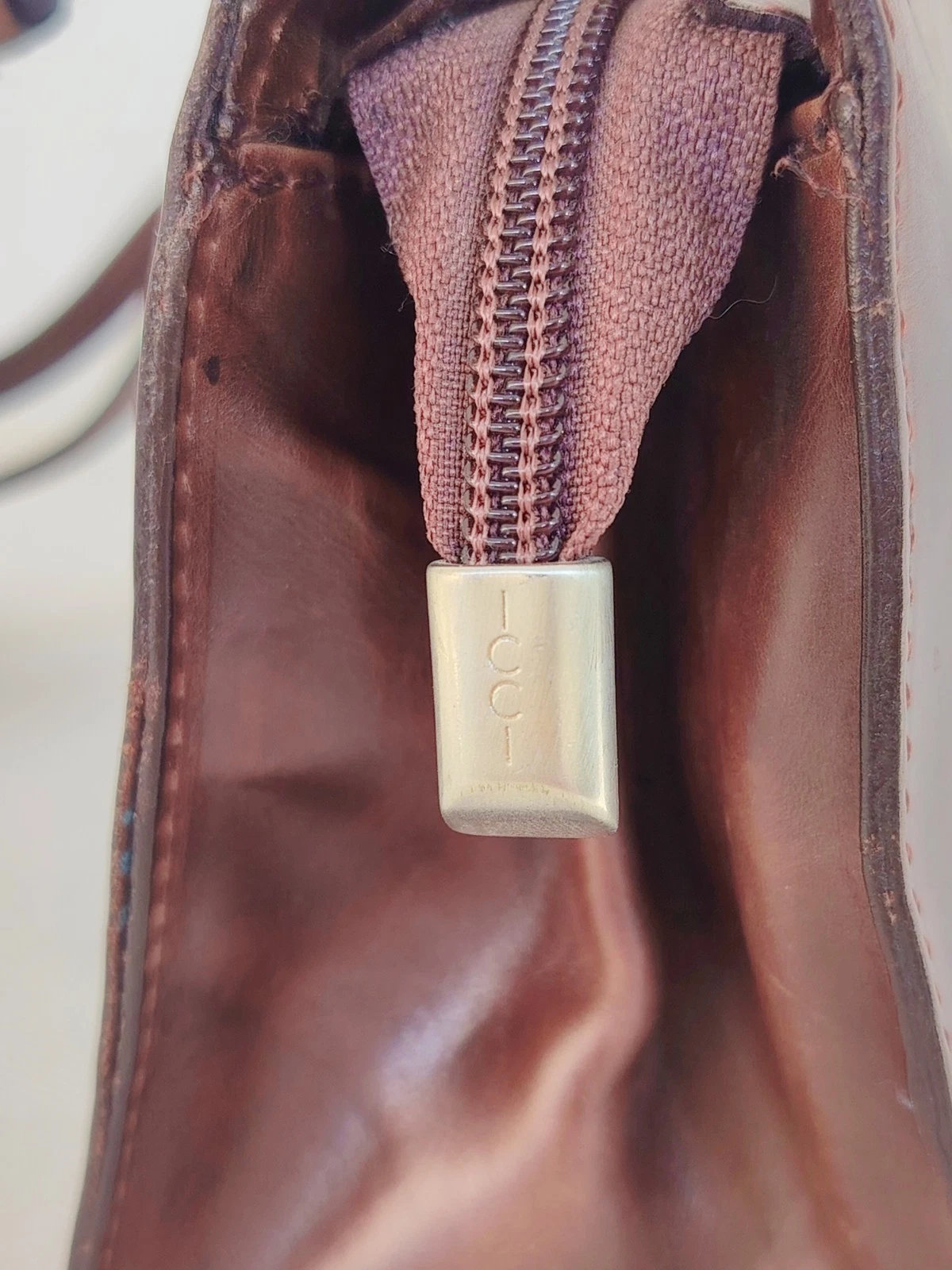 Braune rechteckige Vintage Tasche aus Italien