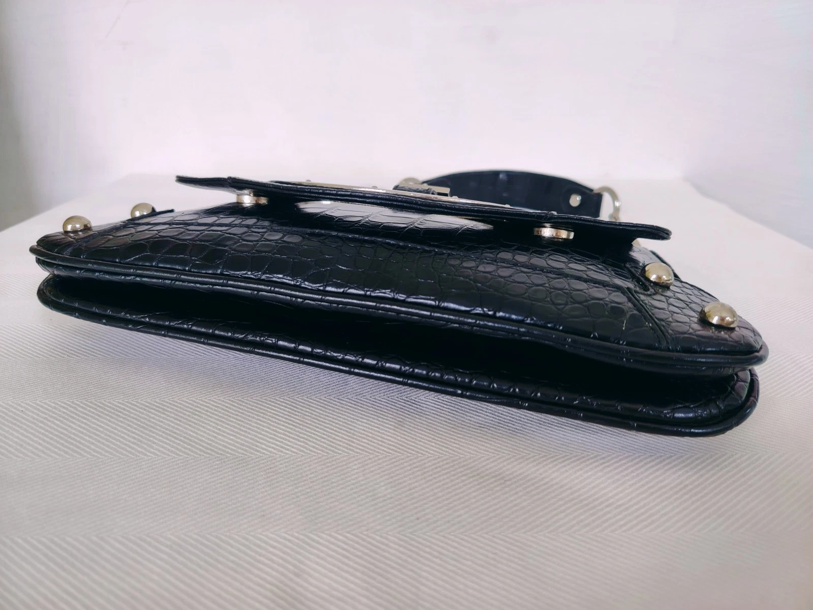 Kroko geprägte Damenhandtasche mit Schulterriemen