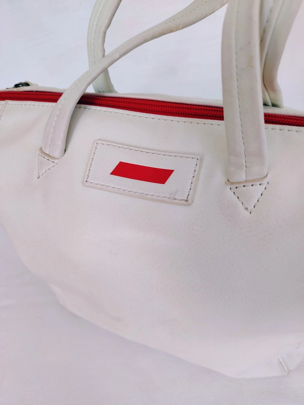 Puma Ferrari Vintage Schultertasche mit Reißverschluss