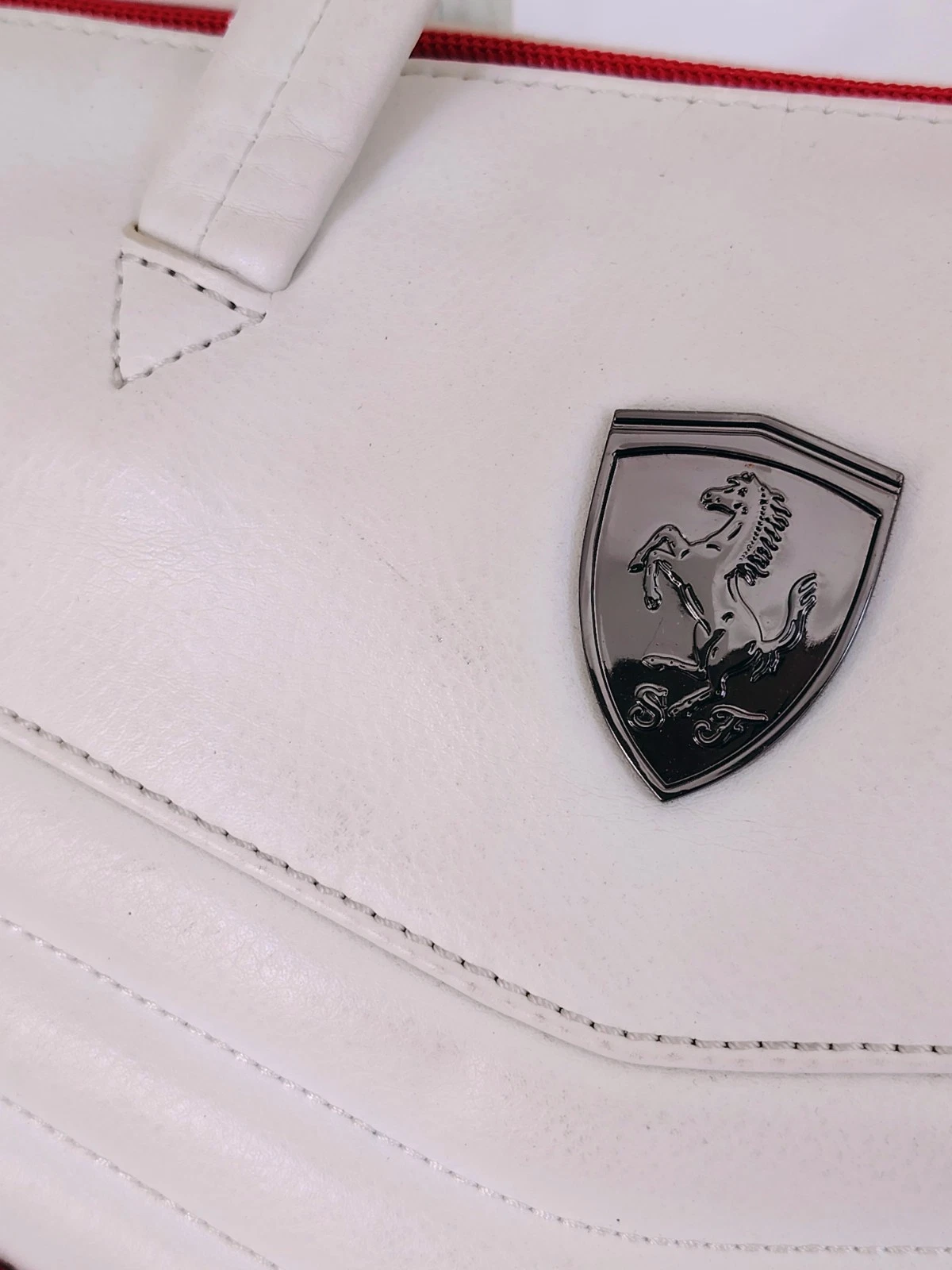 Puma Scuderia Ferrari Schultertasche im Format M