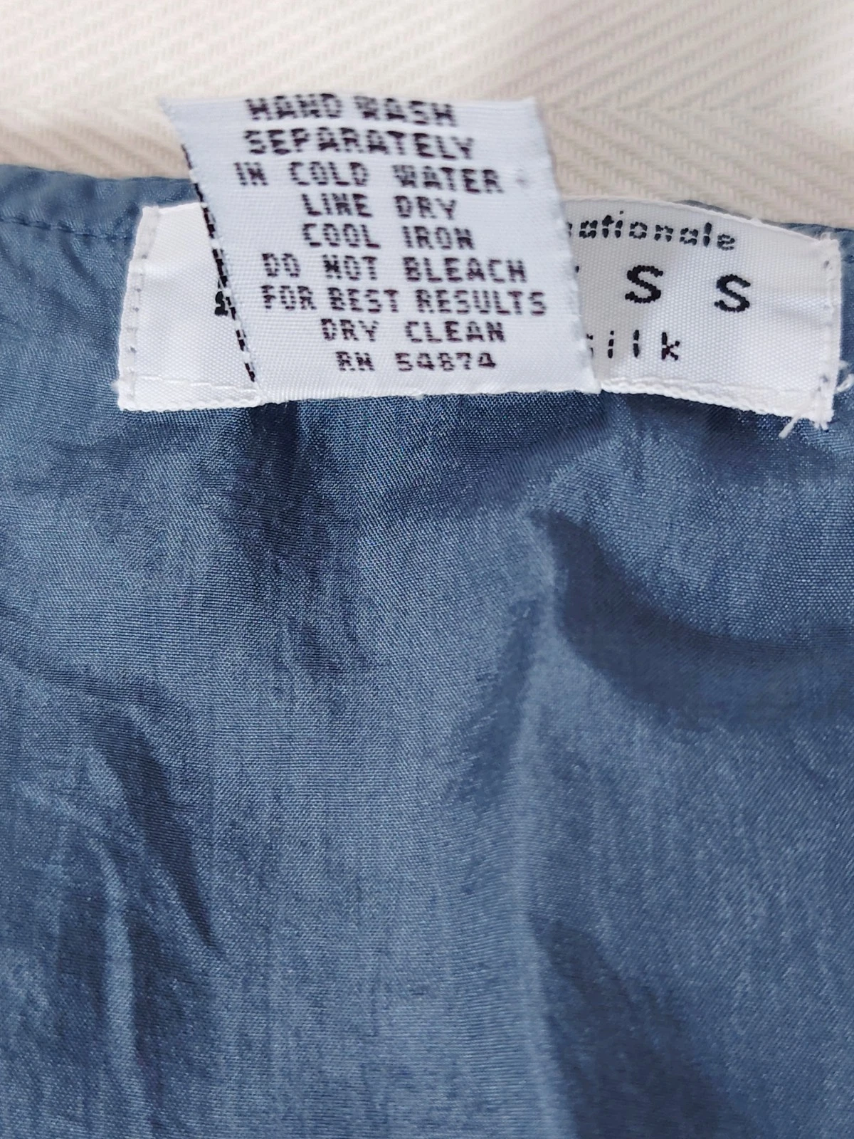 Vintage Seidenbluse mit Faltenoptik